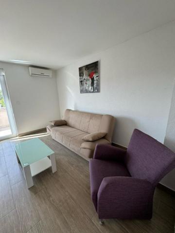 Apartmán Elli - Parking, Garden, Bbq